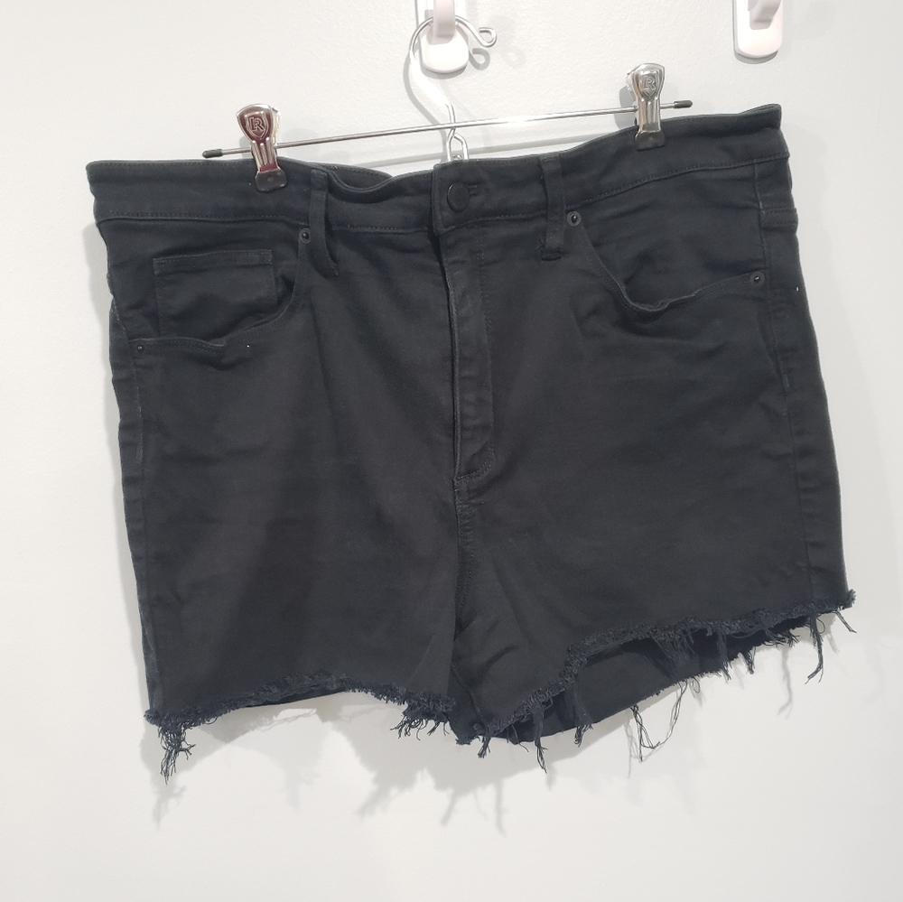 Universal Thread Black Distressed Shorts